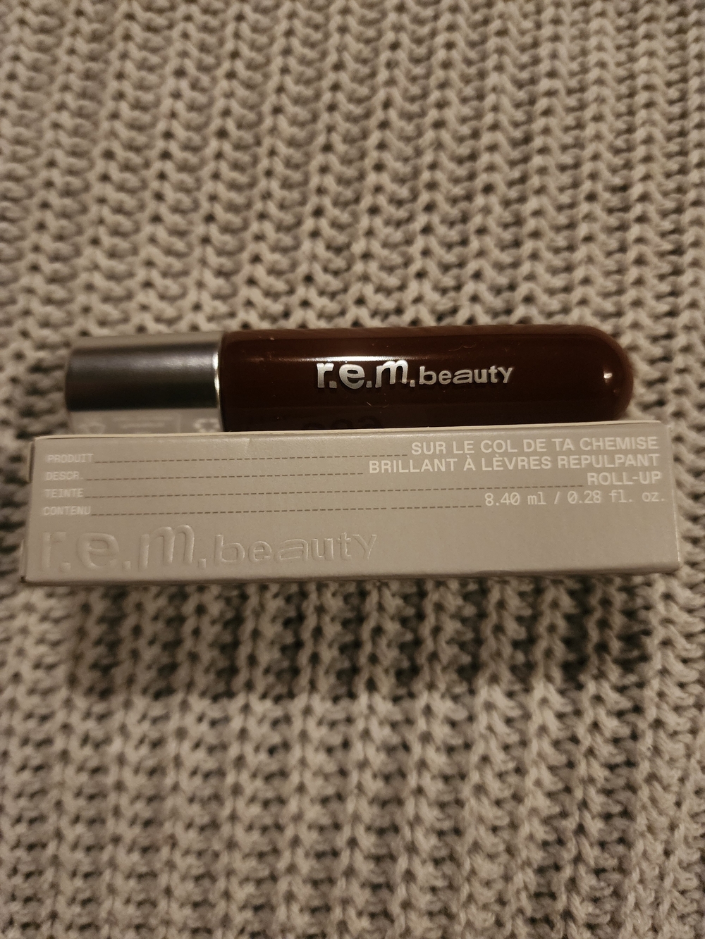 r.e.m. beauty Brown Lip Gloss - Rich Brown Shine